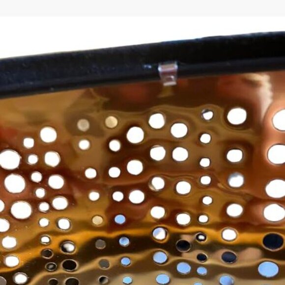 Unbranded Eiffel Tower Table Lamp Base with Black and Gold Drum Style Lampshade - Picture 8 of 10